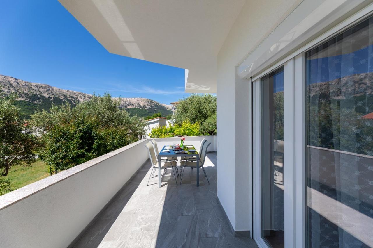 Apartments Lucija Baška Zewnętrze zdjęcie