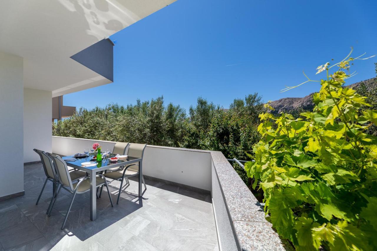 Apartments Lucija Baška Zewnętrze zdjęcie