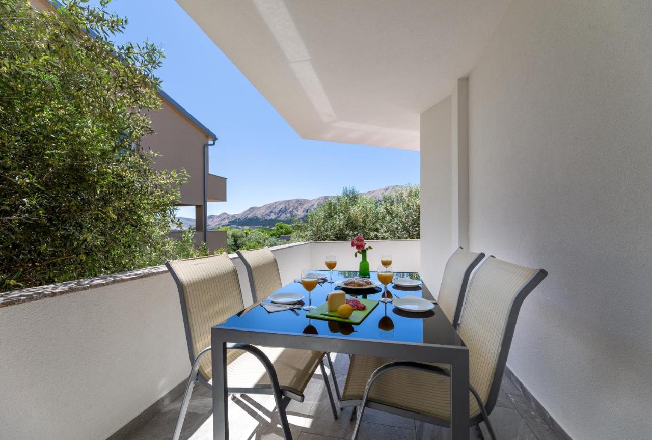 Apartments Lucija Baška Zewnętrze zdjęcie