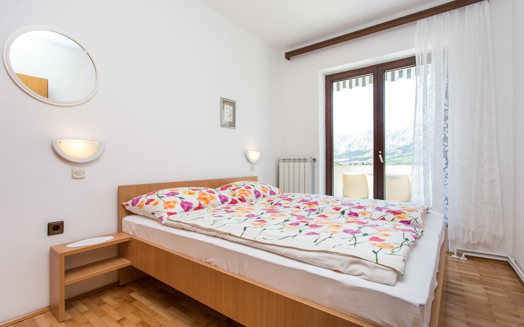 Apartments Lucija Baška Zewnętrze zdjęcie